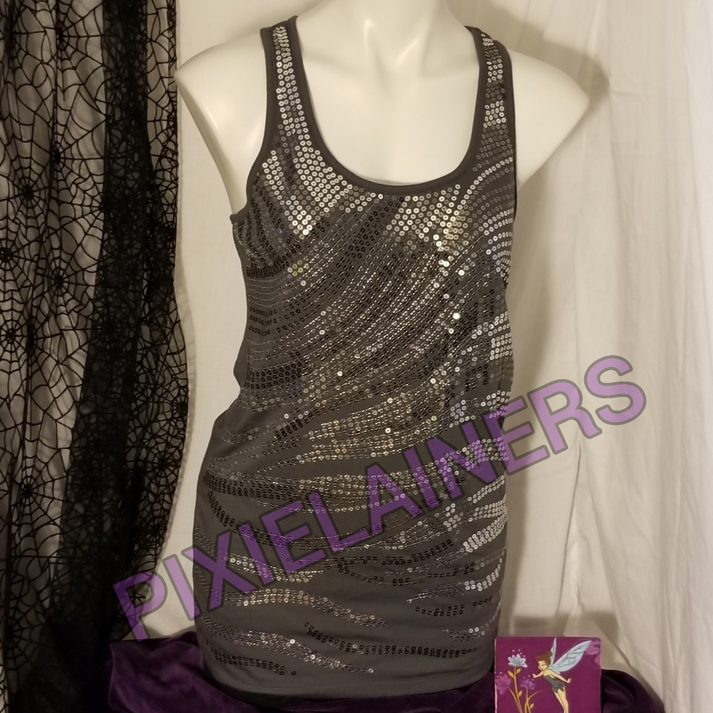 EUC!!! Gray sequined long tank. GLAM & COMFORT!